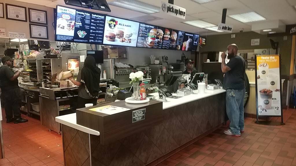 McDonalds | cafe | 3935 Walnut St, Philadelphia, PA 19104, USA | 2152226266 OR +1 215-222-6266
