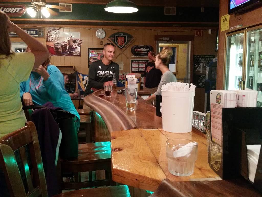 Country Side Inn | restaurant | 10704 Wilson Ave SW, Byron Center, MI 49315, USA | 6168789417 OR +1 616-878-9417