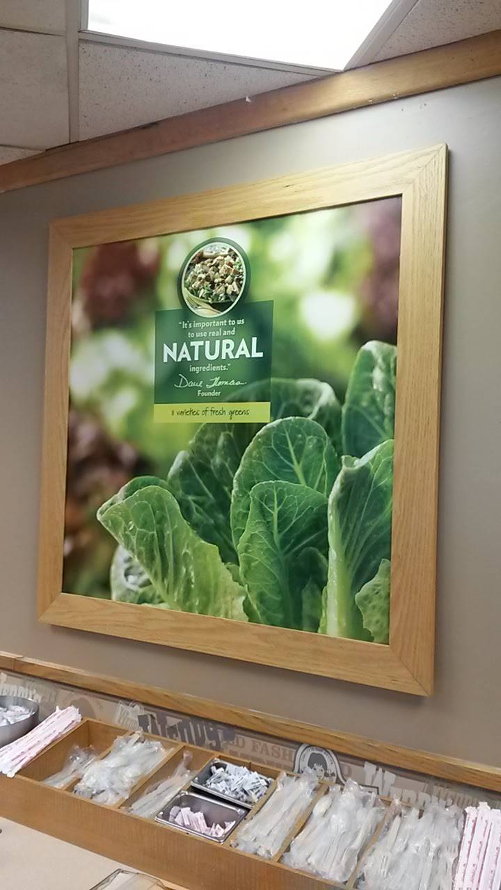 Wendys | restaurant | 2045 Village Dr, Leeds, AL 35094, USA | 2056403533 OR +1 205-640-3533