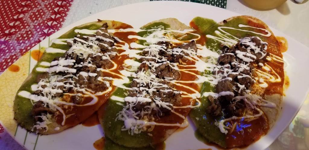 Robertos Grill Cafe | restaurant | 102 E Post Rd, White Plains, NY 10601, USA | 9148311028 OR +1 914-831-1028