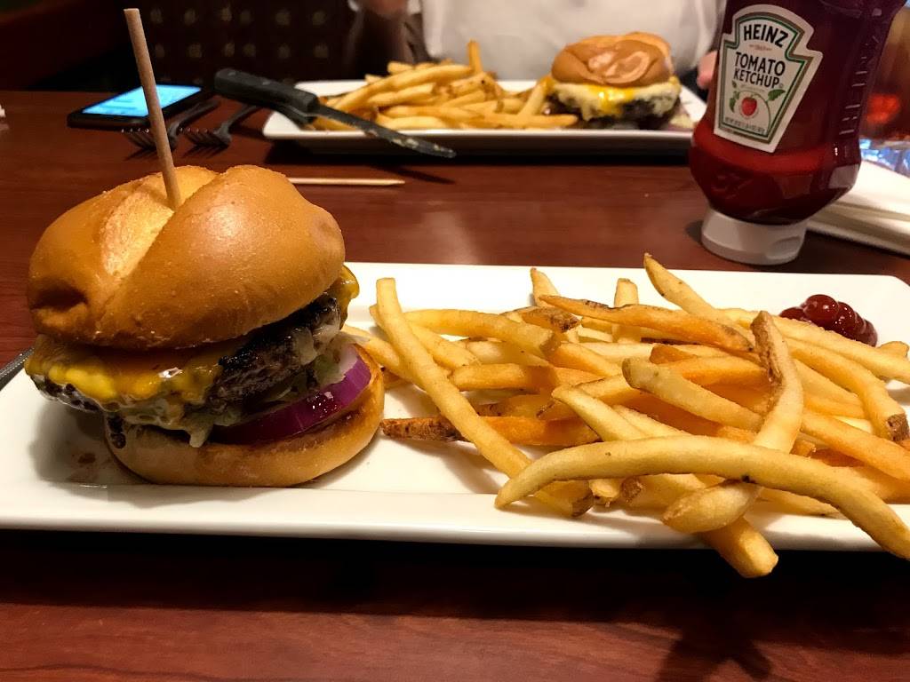 Ruby Tuesday | restaurant | 1120 N Lee Hwy, Lexington, VA 24450, USA | 5404632094 OR +1 540-463-2094