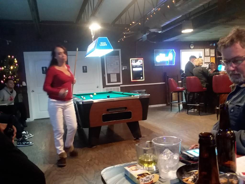 The Oaks Bar, Grill and Campground | night club | 12410 Stewart Rd, Galveston, TX 77554, USA | 4094435588 OR +1 409-443-5588