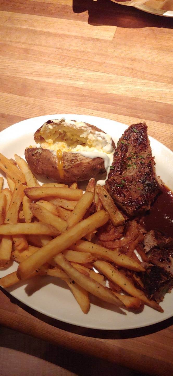 Cheddars Scratch Kitchen | restaurant | 1010 Interstate 70 Dr SW, Columbia, MO 65203, USA | 5734410617 OR +1 573-441-0617