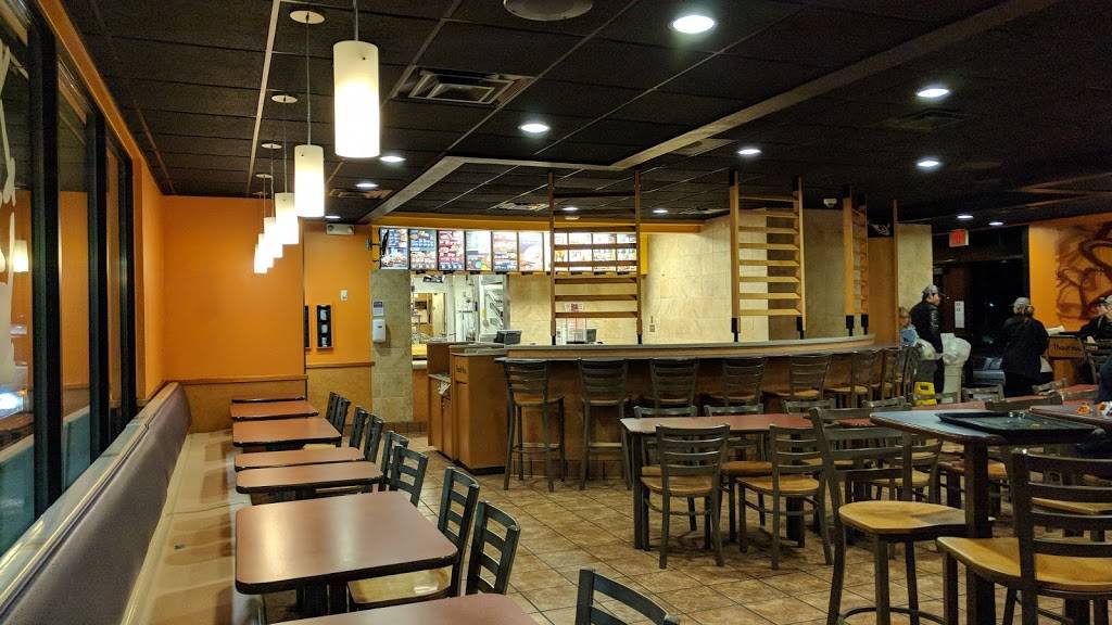Taco Bell | meal takeaway | 1710 Troy Rd, Edwardsville, IL 62025, USA | 6186920744 OR +1 618-692-0744