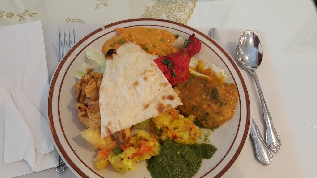 Mayuri Indian Cuisine | restaurant | 6524 Quince Rd, Memphis, TN 38119, USA | 9017538755 OR +1 901-753-8755