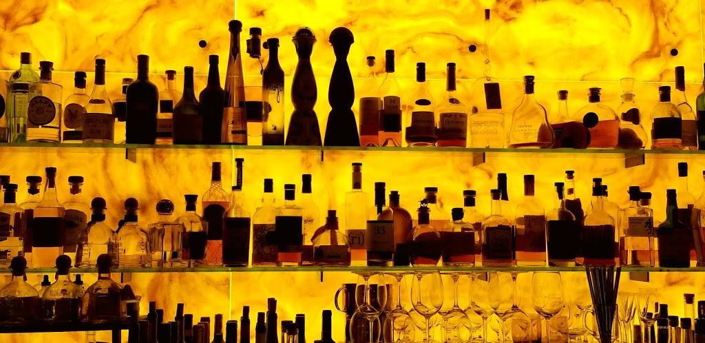 Olio Crudo Bar | restaurant | 11 W Victoria St #18, Santa Barbara, CA 93101, USA | 8058992699 OR +1 805-899-2699