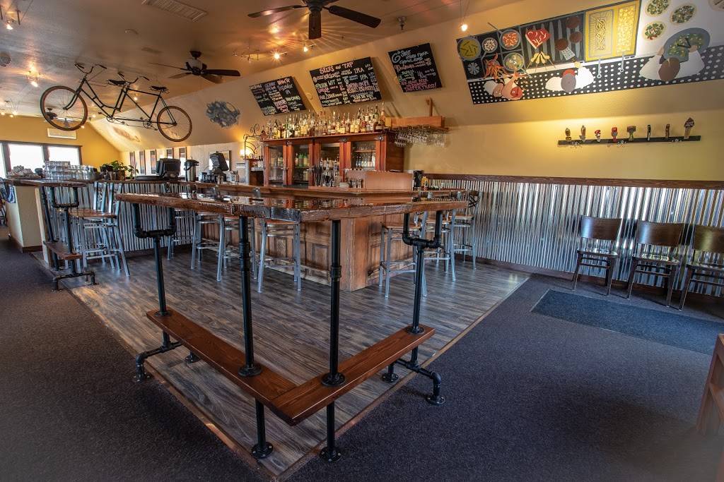 The Sixth Street Bistro & Pub | restaurant | 509 Cascade Ave, Hood River, OR 97031, USA | 5413865737 OR +1 541-386-5737