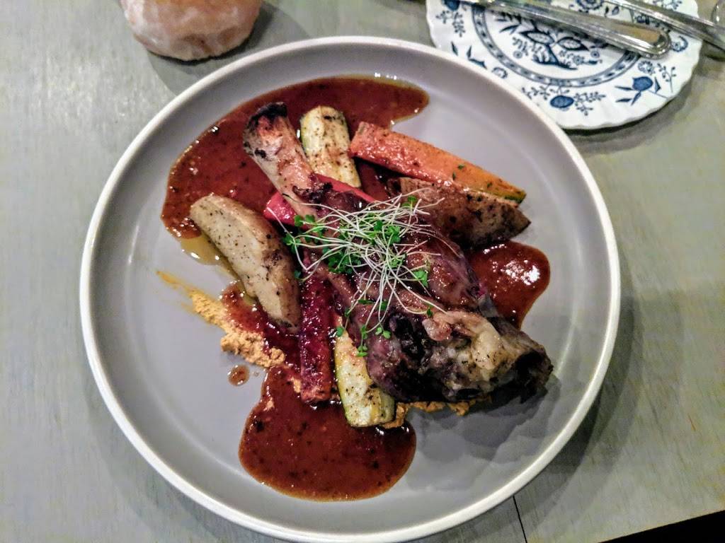 Amuse Kitchen & Wine | restaurant | 500 Eagleson Rd, Kanata, ON K2M 1H4, Canada | 6138808883 OR +1 613-880-8883