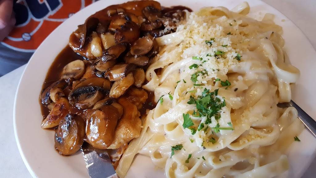 The Spaghetti Western Italian Cafe | restaurant | 1951 W T C Jester Blvd, Houston, TX 77008, USA | 7133606634 OR +1 713-360-6634