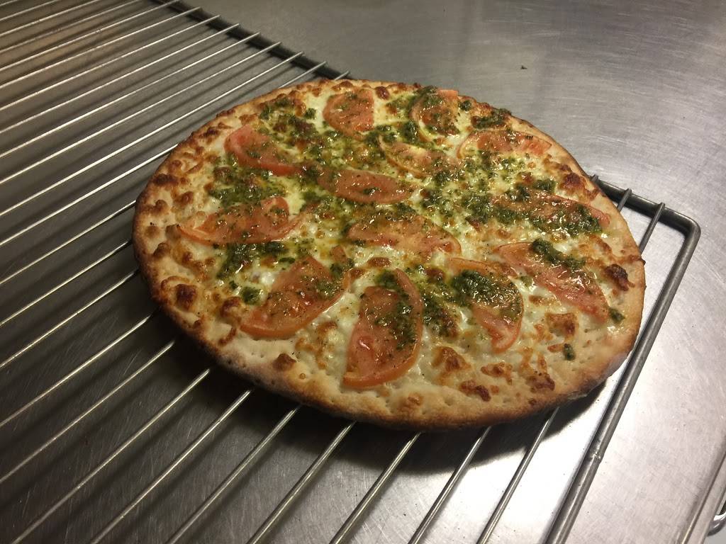 Balistreri Brothers Pizza | restaurant | 3815 S 108th St, Greenfield, WI 53228, USA | 4145430707 OR +1 414-543-0707