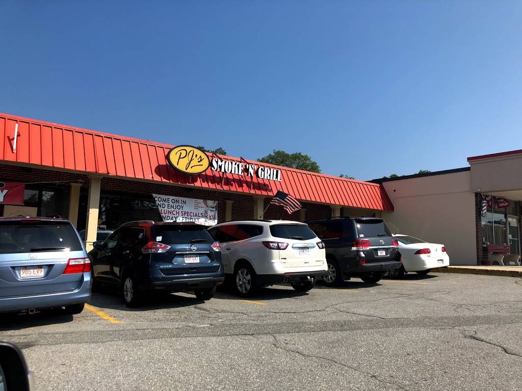 PJs Smoke N Grill | restaurant | 112 Main St, Medway, MA 02053, USA | 5083211193 OR +1 508-321-1193
