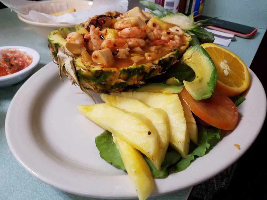 Mariscos Las Brisas | restaurant | 2951 S Vineyard Ave, Ontario, CA 91761, USA | 9099476663 OR +1 909-947-6663