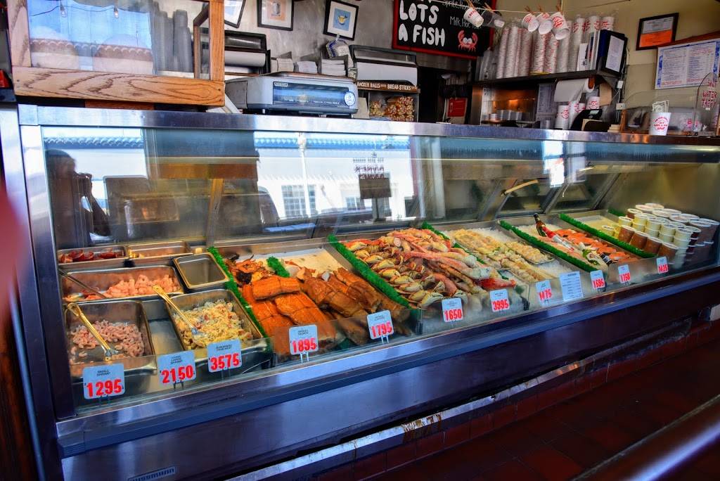 The Crab Cooker | restaurant | 2200 Newport Blvd, Newport Beach, CA 92663, USA | 9496730100 OR +1 949-673-0100