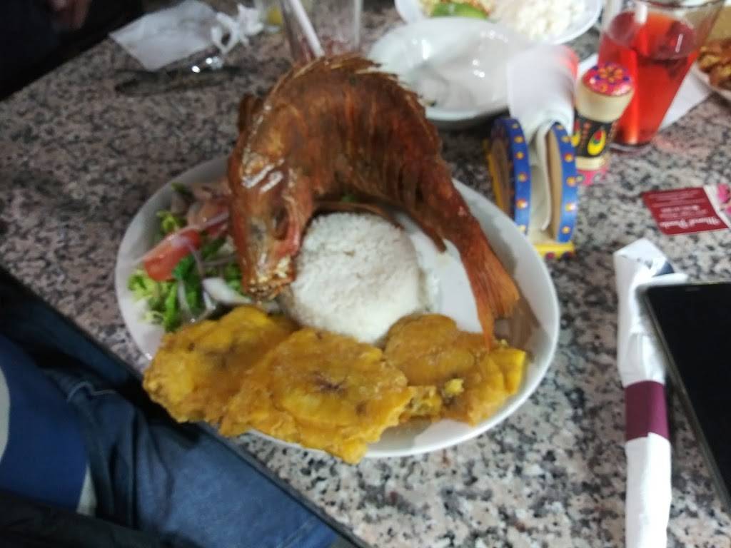 Sabores De Colombia | restaurant | 9825 San Jose Blvd #20, Jacksonville, FL 32257, USA | 9046195967 OR +1 904-619-5967