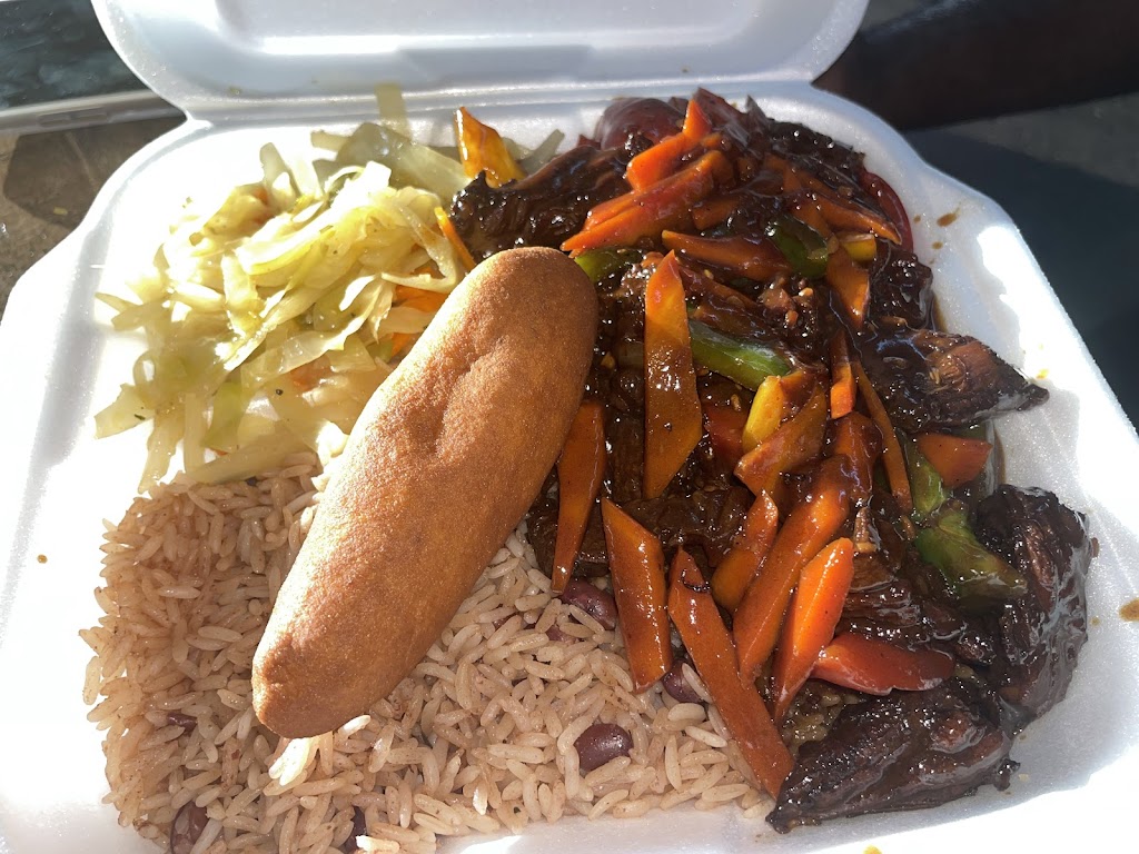 Traffik Jam Jamaican Resturant | restaurant | 1500 16th St S, St. Petersburg, FL 33705, USA | 7275757340 OR +1 727-575-7340