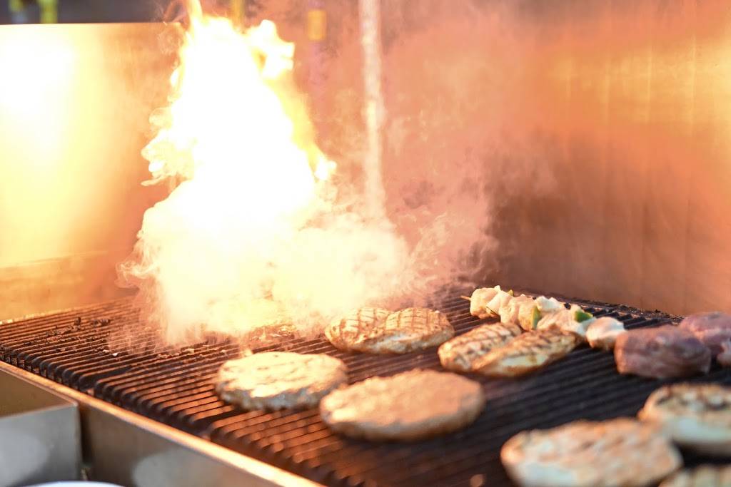 Au Vieux Duluth-Granby | restaurant | Galeries De Granby, 845 Rue Principale, Granby, QC J2G 6N6, Canada | 4503600444 OR +1 450-360-0444