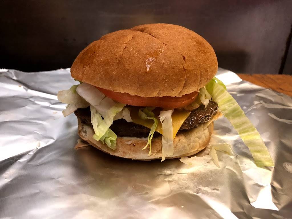 Moses Pizza | restaurant | 109-01 Guy R Brewer Blvd, Jamaica, NY 11433, USA | 7185262779 OR +1 718-526-2779