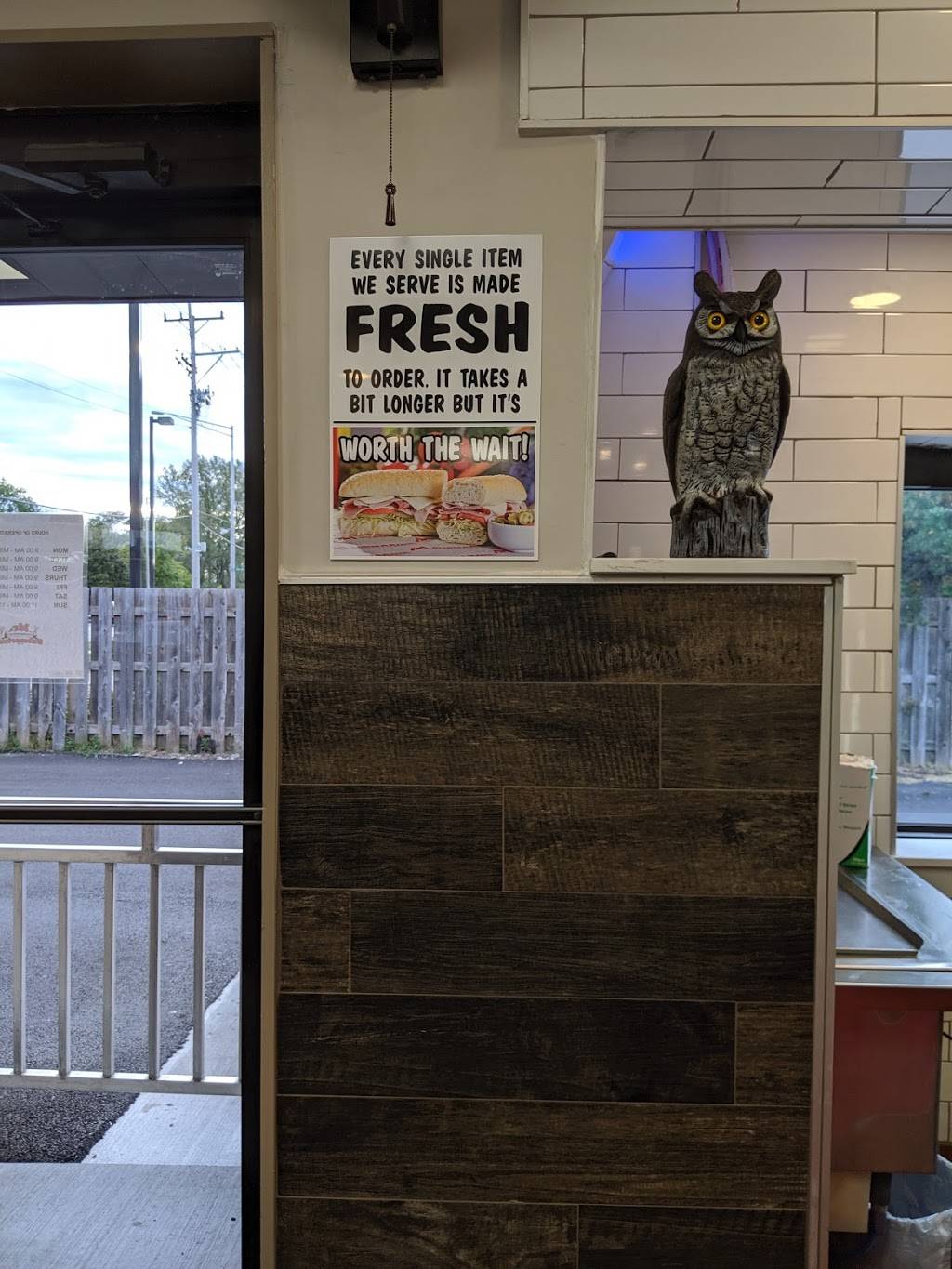 Mr Submarine | meal takeaway | 1801 West Cermak Road, (17th & Cermak, Broadview, IL 60155, USA | 7082238589 OR +1 708-223-8589