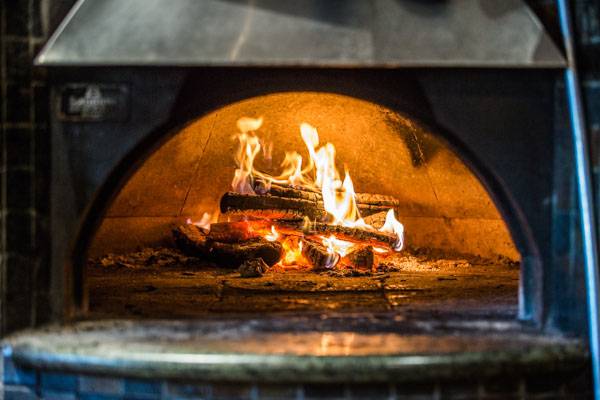 15 Walnut Tavern | restaurant | 15 Walnut Rd, South Hamilton, MA 01982, USA | 9784682400 OR +1 978-468-2400