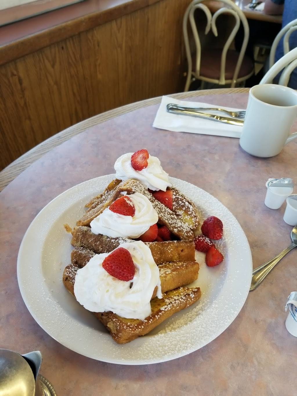 Sugar Shack | restaurant | 2319 S El Camino Real, San Clemente, CA 92672, USA | 9494980684 OR +1 949-498-0684