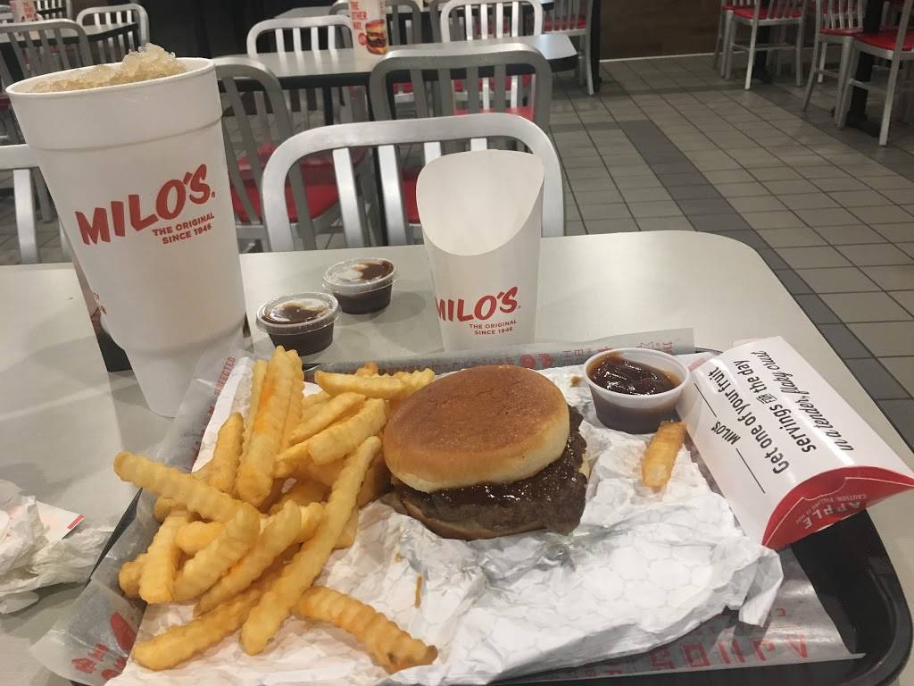 Milos Hamburgers | restaurant | 1530 Montclair Rd, Birmingham, AL 35210, USA | 2059512889 OR +1 205-951-2889