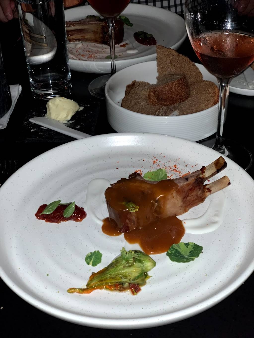 Seasons Restaurant | restaurant | 372 Butler St, Etna, PA 15223, USA | 4122046147 OR +1 412-204-6147