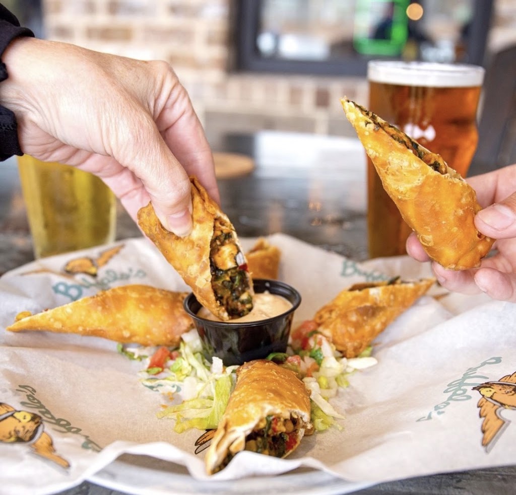 Buffalos | restaurant | 1800 McFarland Blvd E #430, Tuscaloosa, AL 35404, USA | 2057714444 OR +1 205-771-4444