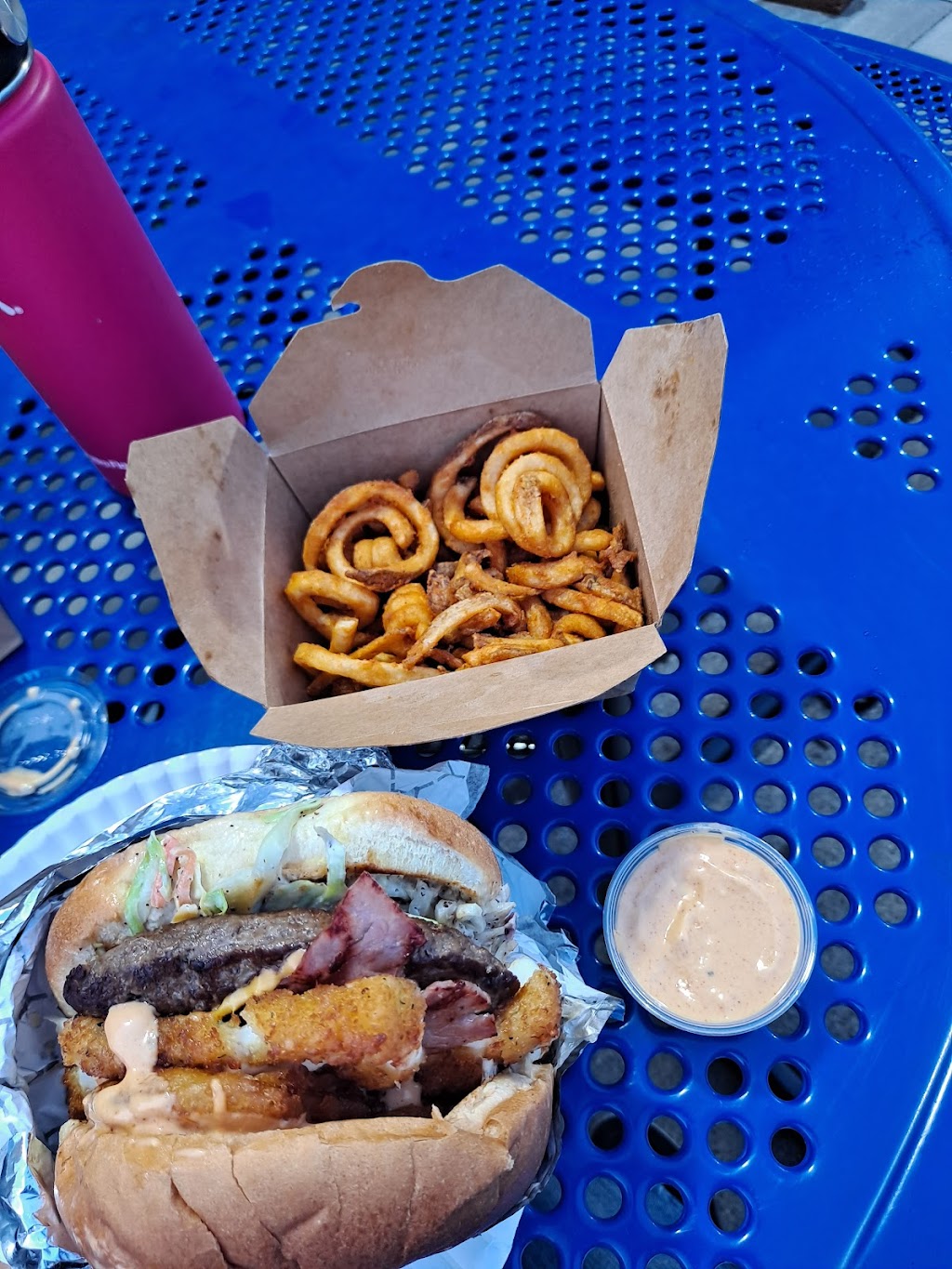 Burger One (Warren Mi ) Halal | restaurant | 25700 Dequindre Rd, Warren, MI 48091, USA | 5862848484 OR +1 586-284-8484