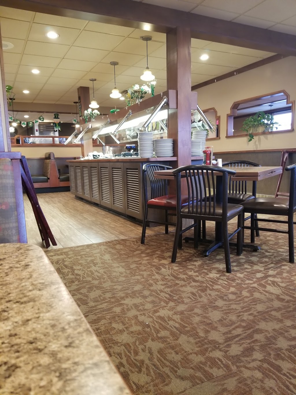 Fryn Pan Family Restaurant | restaurant | 2708 E 10th St, Sioux Falls, SD 57103, USA | 6053363950 OR +1 605-336-3950