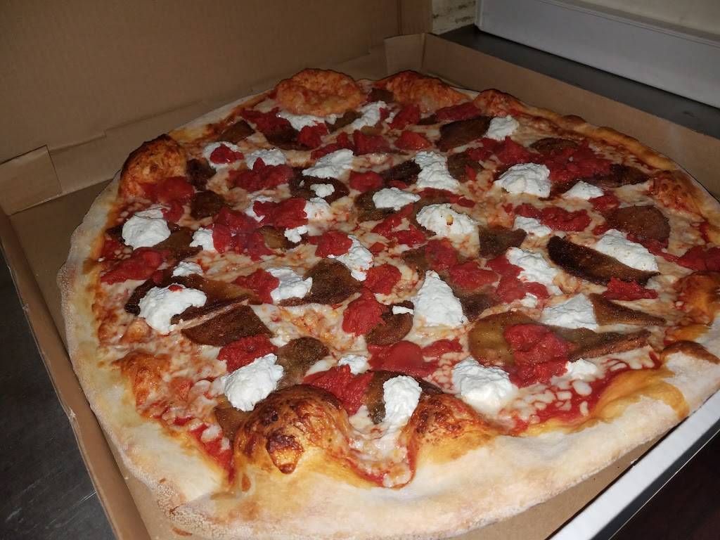 Napoli Pizza | restaurant | 4845 Belle Terre Pkwy, Palm Coast, FL 32164, USA | 3862254569 OR +1 386-225-4569