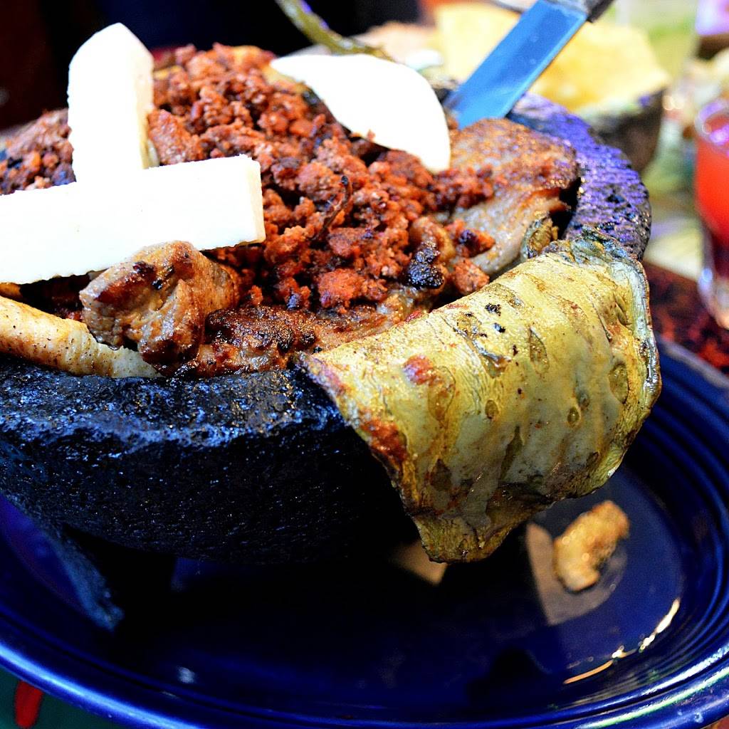 Lindo Mexico | restaurant | 997 E County Line Rd, Greenwood, IN 46143, USA | 3178591336 OR +1 317-859-1336