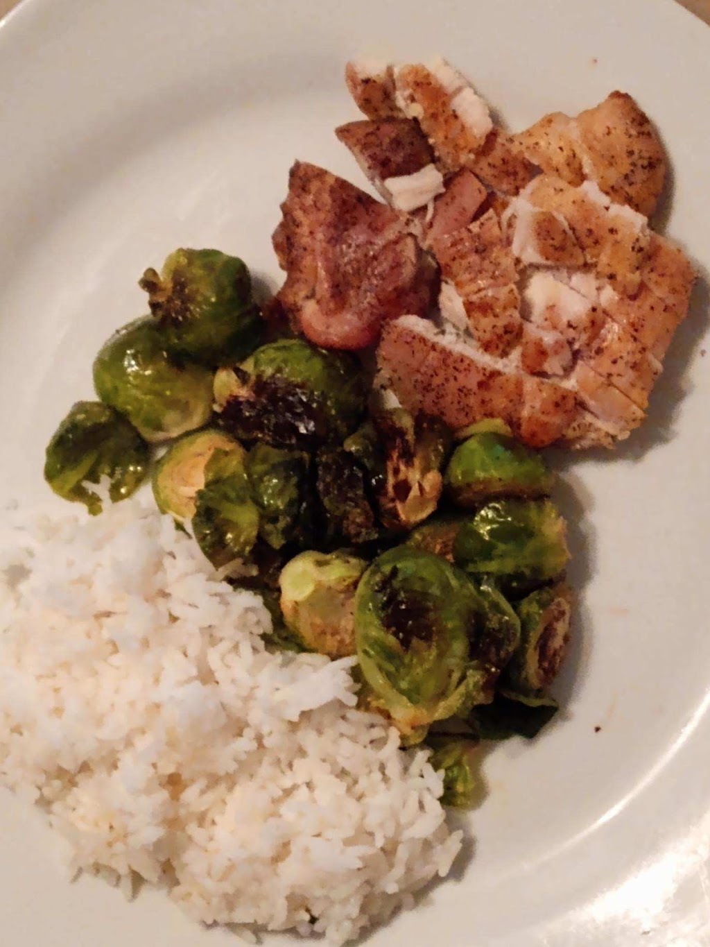 Zeuss | restaurant | 125 W District St, Tucson, AZ 85714, USA | 5203929223 OR +1 520-392-9223