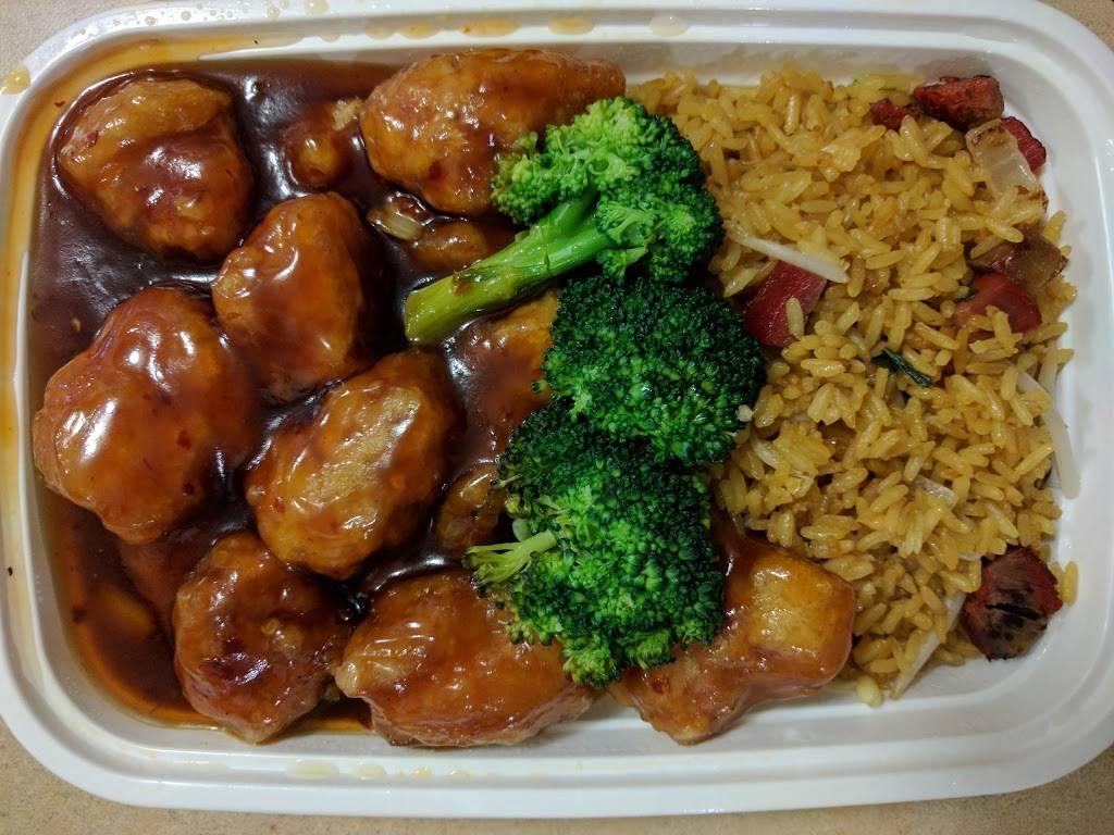 China One | restaurant | 1446 Pinehurst Dr, Spring Hill, FL 34606, USA | 3526661115 OR +1 352-666-1115