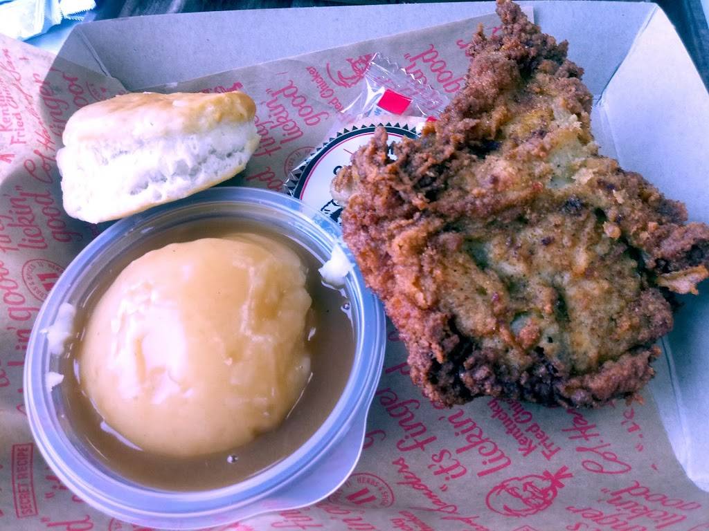 KFC | restaurant | 602 Highway 17, North Myrtle Beach, SC 29582, USA | 8432723150 OR +1 843-272-3150