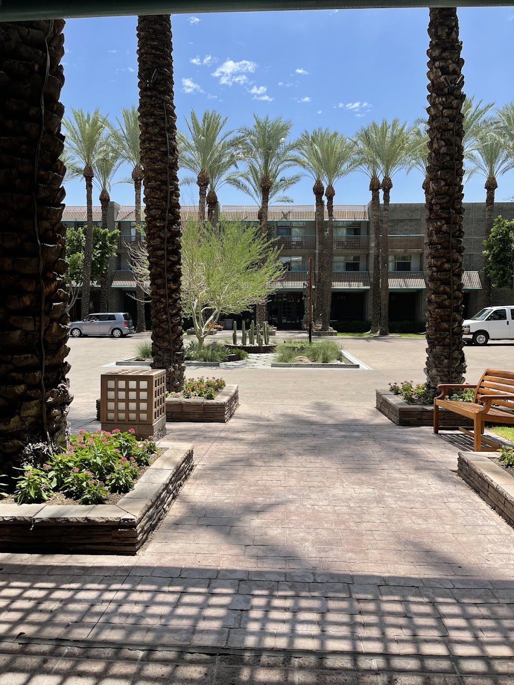 Southwest Bistro | restaurant | 7500 E Doubletree Ranch Rd, Scottsdale, AZ 85258, USA | 4804441234 OR +1 480-444-1234