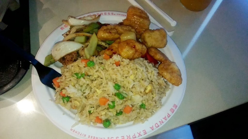 Panda Express | restaurant | 4910 3rd Ave, Kearney, NE 68847, USA | 3082368898 OR +1 308-236-8898
