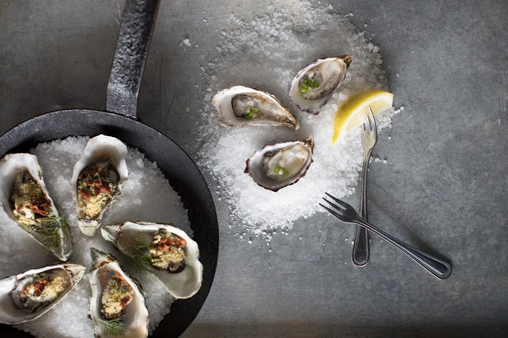 Rocker Oysterfellers Kitchen + Saloon Eastside | restaurant | 564 Main St, Placerville, CA 95667, USA | 5302959408 OR +1 530-295-9408