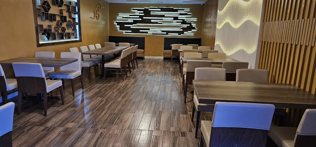 Royal International Market رویال اینترنشنال حلال مارکت و رستوران | bakery | 8036 Greenback Ln, Citrus Heights, CA 95610, USA | 2792023406 OR +1 279-202-3406