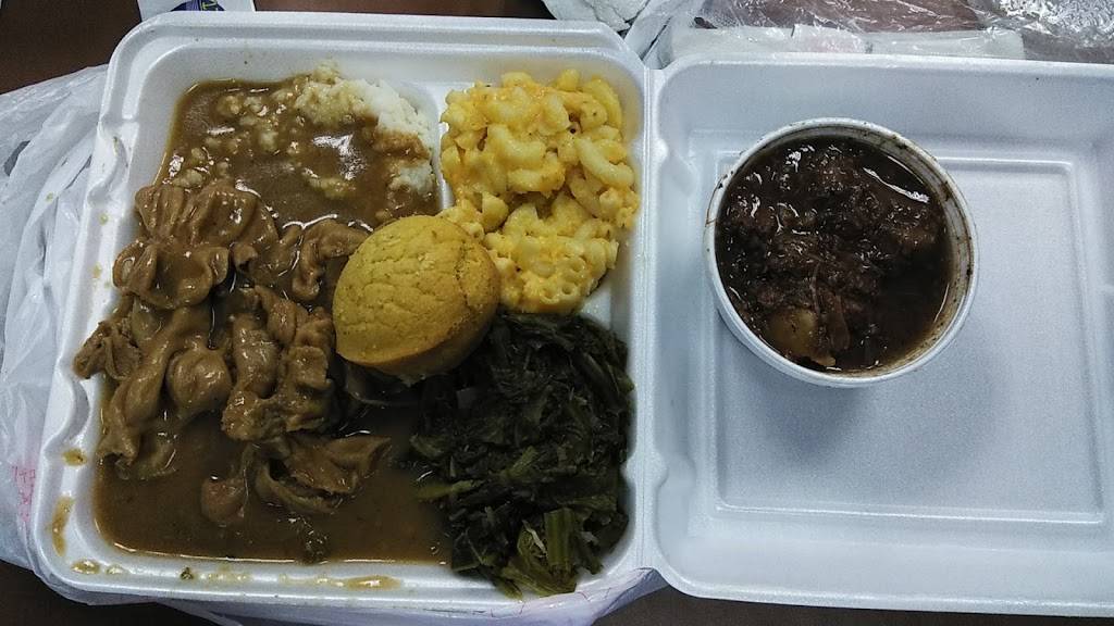 Cocos Soulfood | restaurant | 12611 Woodforest Blvd, Houston, TX 77015, USA | 7134532626 OR +1 713-453-2626