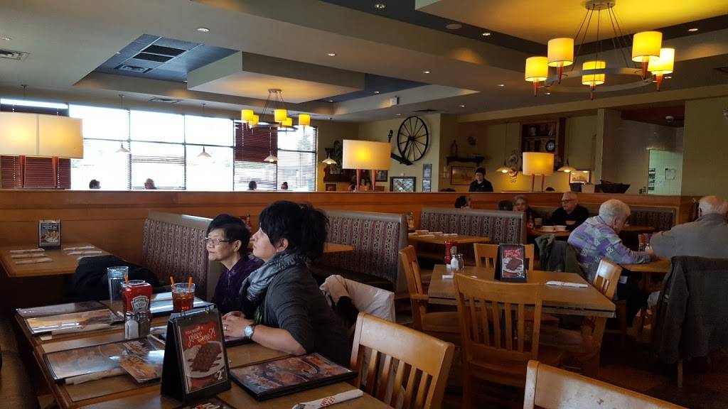 Swiss Chalet | restaurant | 2555 Victoria Park Ave, Scarborough, ON M1T 1A3, Canada | 4164949693 OR +1 416-494-9693