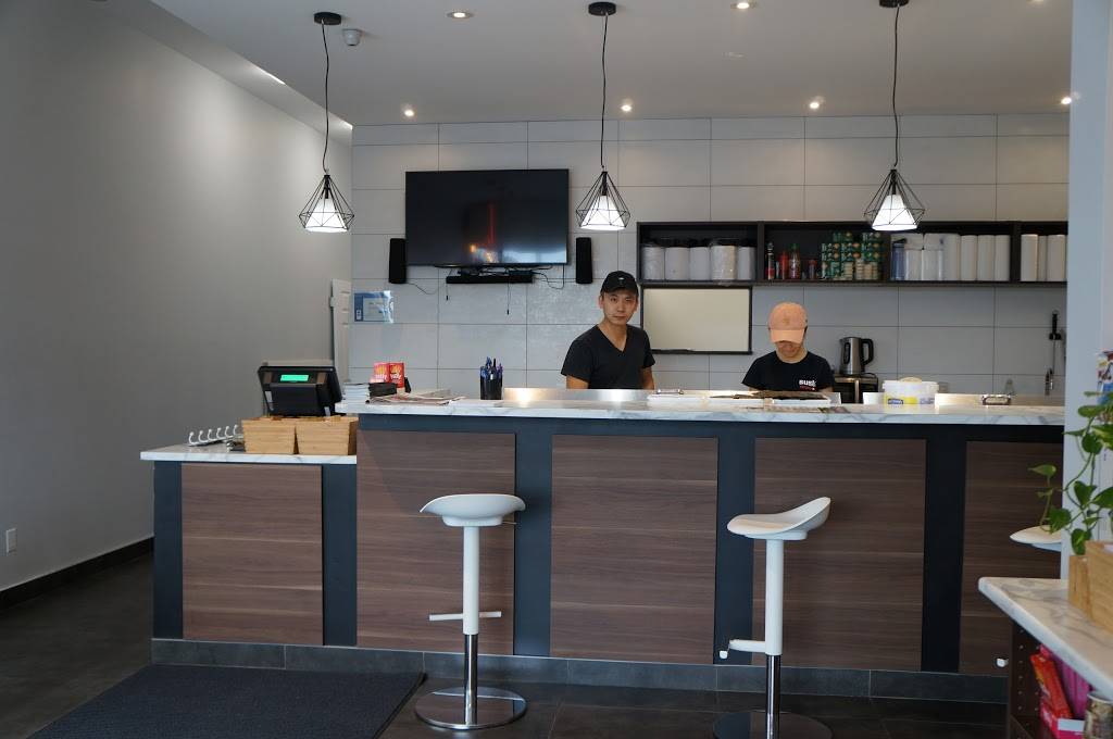 Sushi Victoria | restaurant | 0A7, 2625 Rue Victoria, Lachine, QC H8S 1Z3, Canada | 5146378886 OR +1 514-637-8886