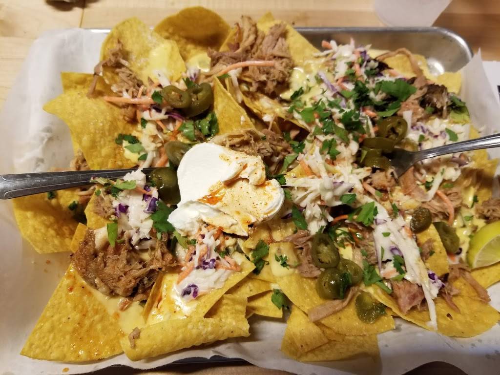 Martins Bar-B-Que Joint | restaurant | 984 Barret Ave, Louisville, KY 40204, USA | 5022420020 OR +1 502-242-0020