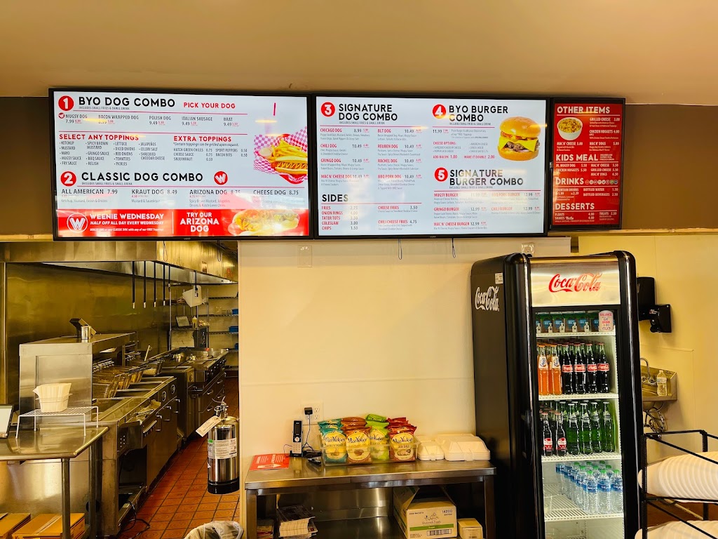 Mugsy Dogs - Mesa | restaurant | 1005 E Main St, Mesa, AZ 85203, USA | 4806170007 OR +1 480-617-0007