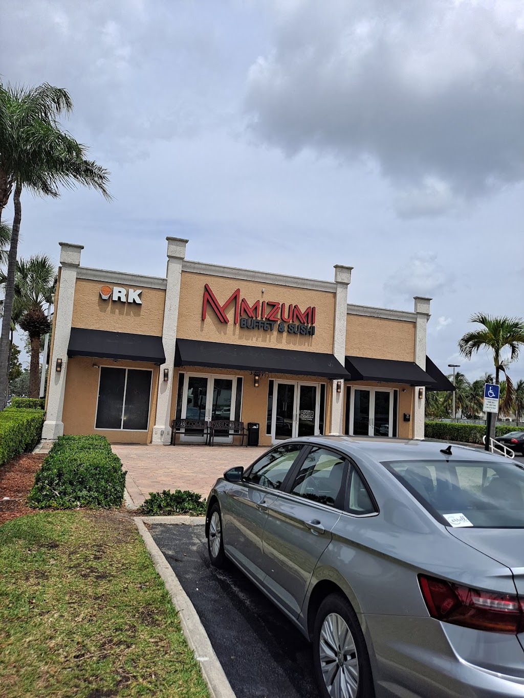 Mizumi Buffet & Sushi | restaurant | 3207 NE 163rd St, North Miami Beach, FL 33160, USA | 3057052059 OR +1 305-705-2059