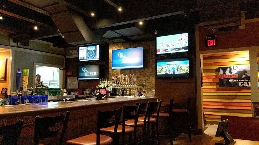 Chilis Grill & Bar | meal takeaway | 80 US-6 suite 208, Baldwin Place, NY 10505, USA | 9146210216 OR +1 914-621-0216