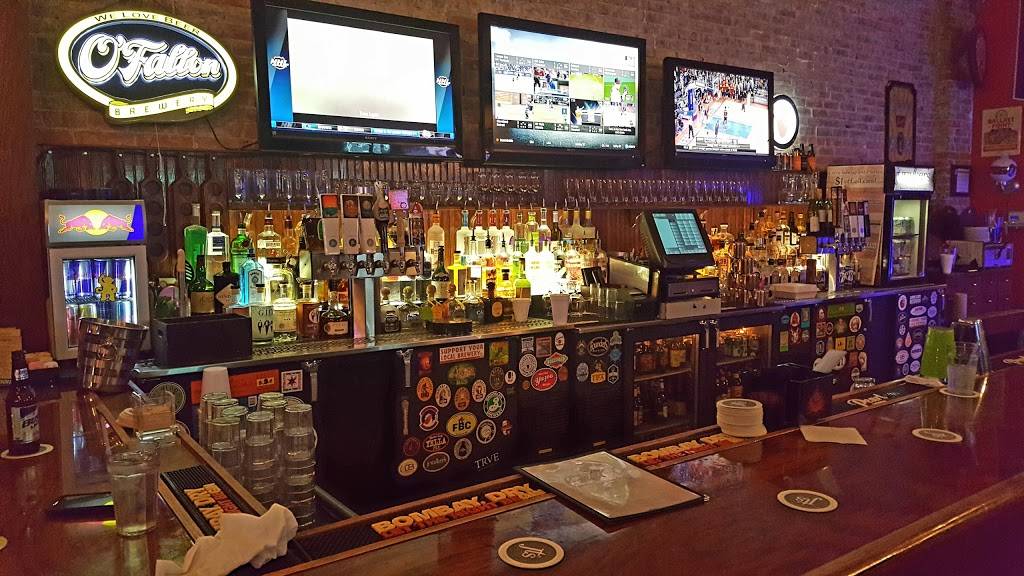 JT Walkers Restaurant and Sports Bar | restaurant | 401 E Main St, Mahomet, IL 61853, USA | 2175861100 OR +1 217-586-1100