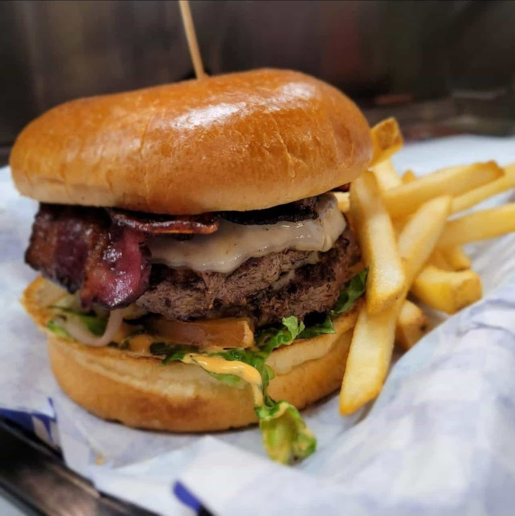 FLAME ON PERI PERI GRILL | restaurant | 7041 N Milwaukee Ave, Niles, IL 60714, USA | 8477793950 OR +1 847-779-3950