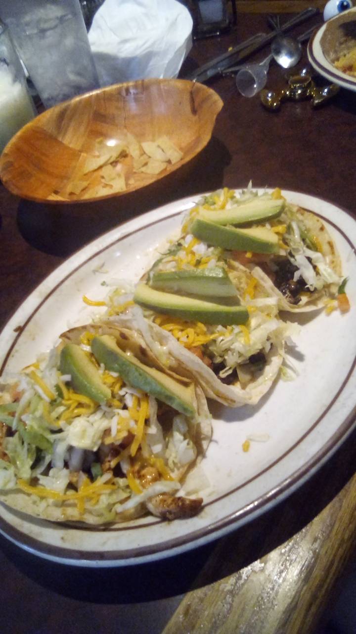 Don Pepes Mexican Restaurant | restaurant | 3719 Wilson Rd, Bakersfield, CA 93309, USA | 6618317373 OR +1 661-831-7373