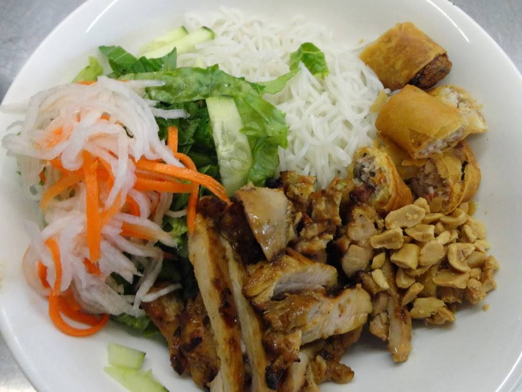 Saigon 9 Vietnamese Restaurant | restaurant | 12801 Harbor Blvd, Garden Grove, CA 92840, USA | 7145900188 OR +1 714-590-0188