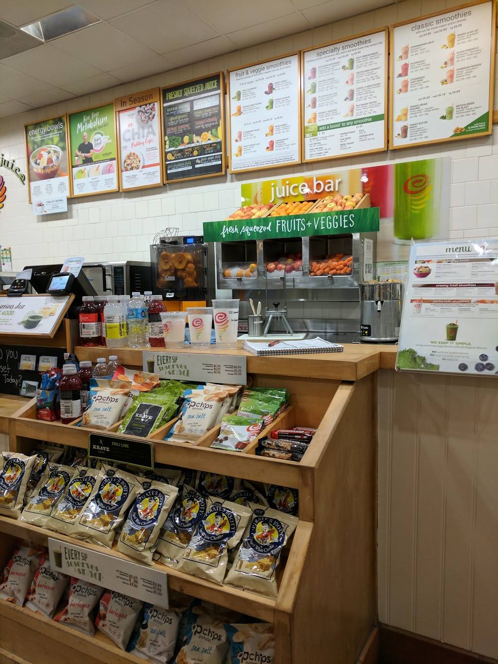 Jamba Juice Manhattan Beach Downtown | restaurant | 332 Manhattan Beach Blvd, Manhattan Beach, CA 90266, USA | 3103185518 OR +1 310-318-5518